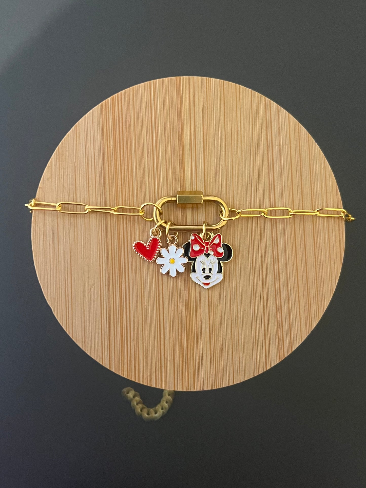 Minnie Mouse Charm Necklace ❣️