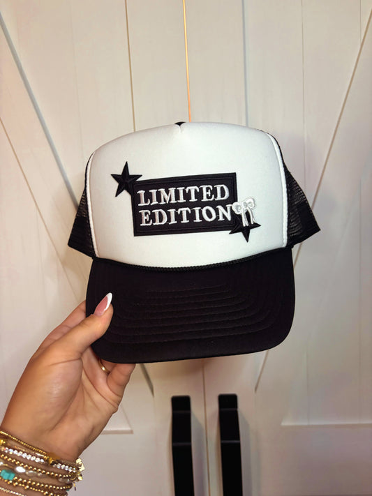 Limited Edition trucker (black)